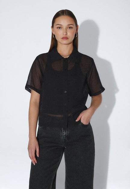 hollow shirt