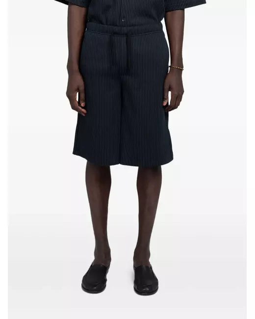 58563276-minimum-jasper-pinstripe-pattern-shorts_jpg_cdd9232f-cba1-47a4-b206-3091e3948016.webp
