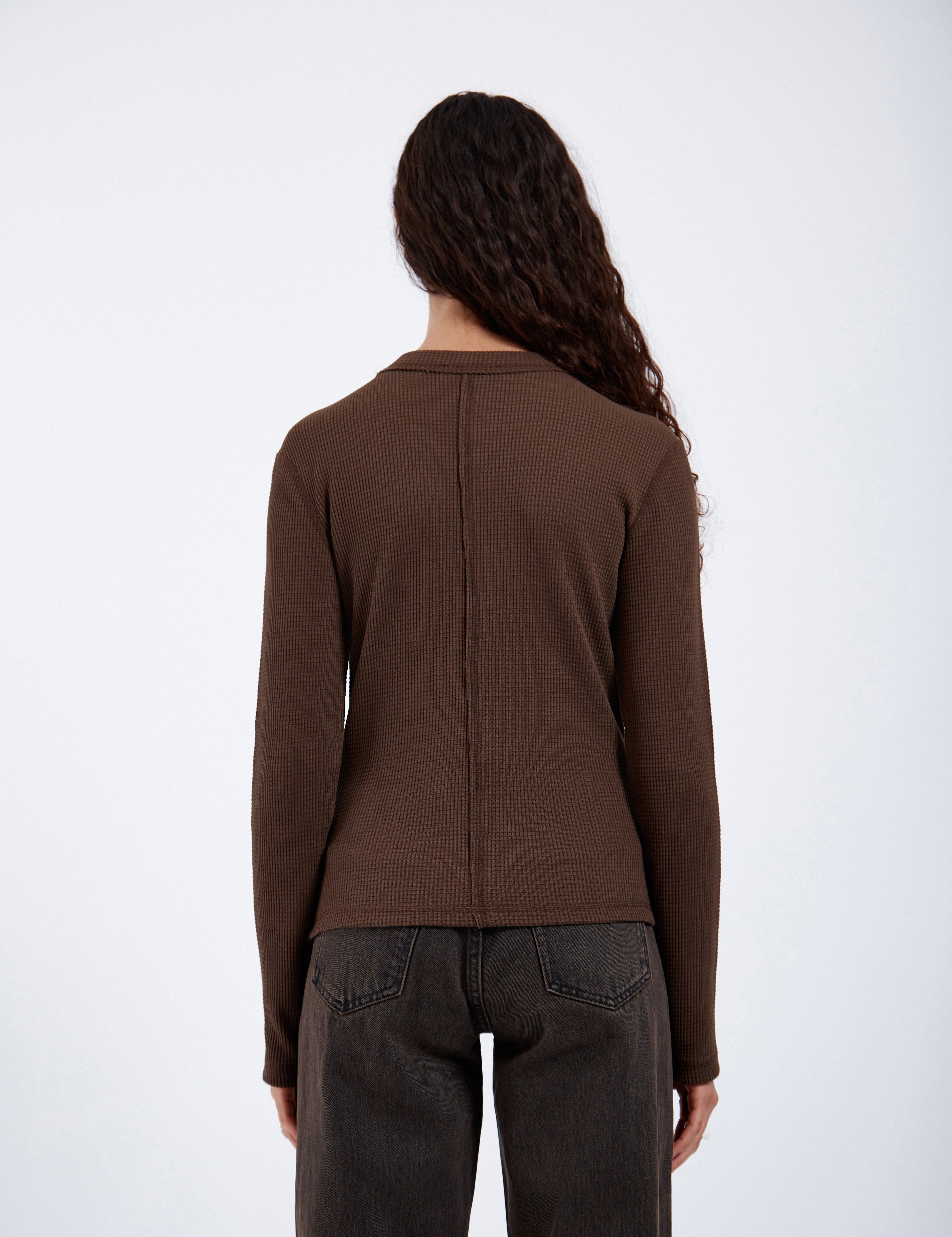 DrDenim_FW25_Product_Pictures_Stella_Waffle_Top_Chocolate_3025.jpg