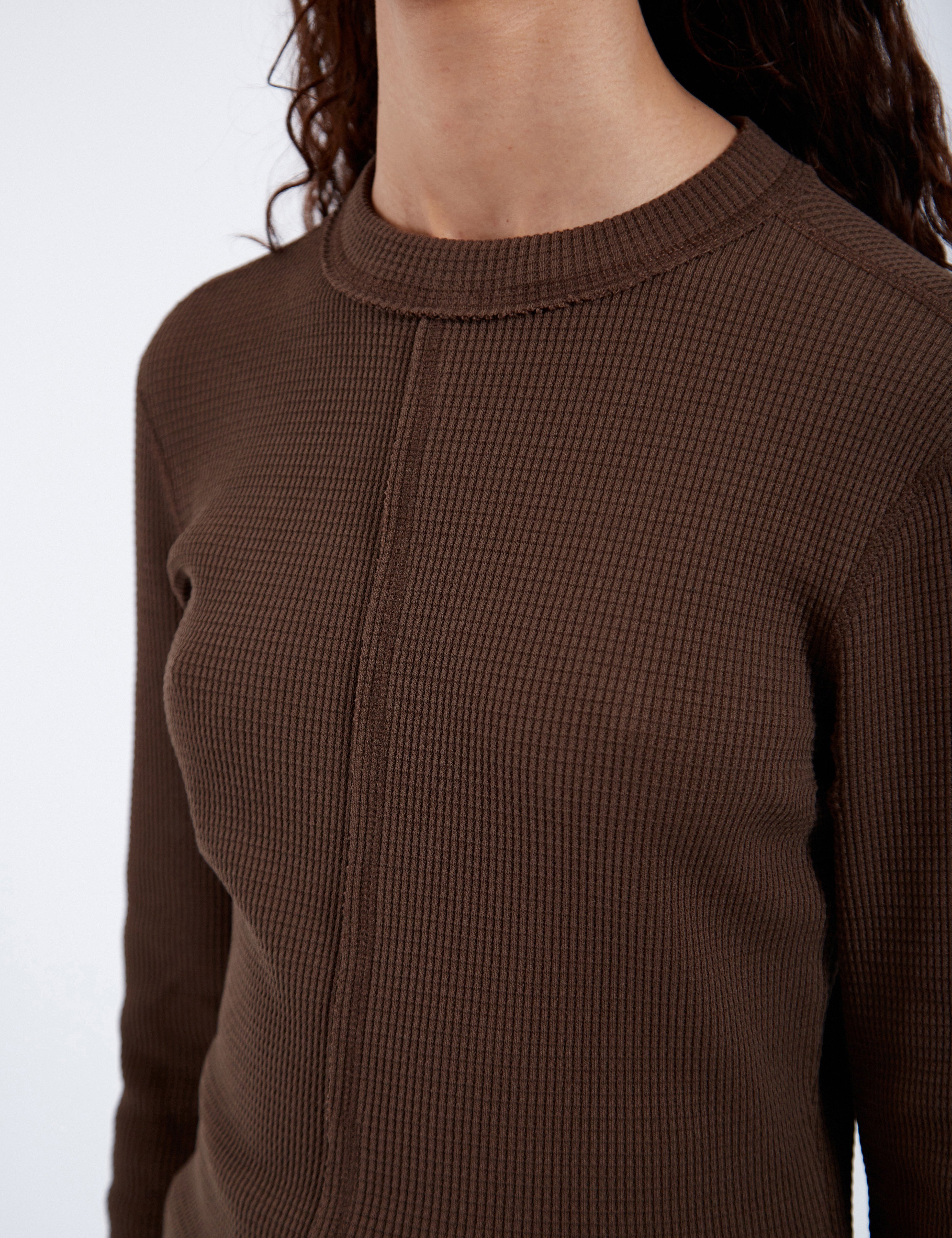 DrDenim_FW25_Product_Pictures_Stella_Waffle_Top_Chocolate_3029.jpg