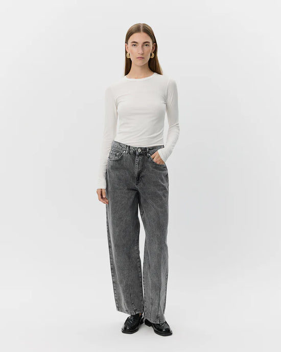 HAVANASW_JEANS-Jeans-SNOS703-8006_Grey_ac84404b-d820-4307-a0a7-f0d9ae4d956a_webp.jpg