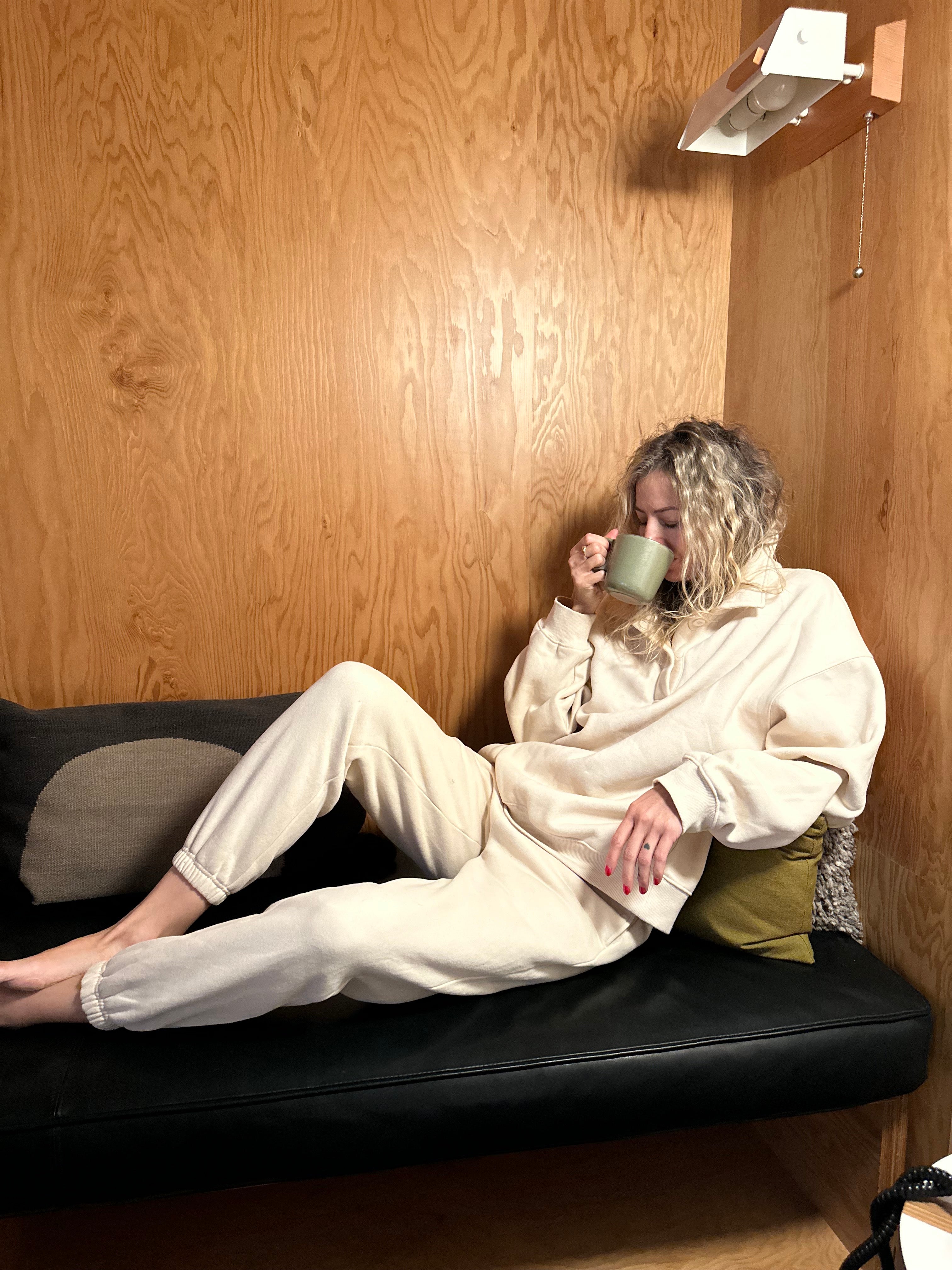 okay alright sweatpant