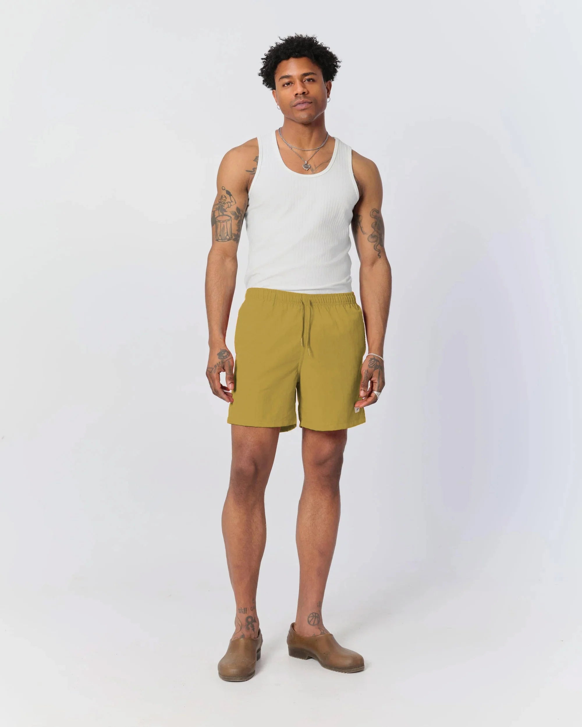 solid swim trunk