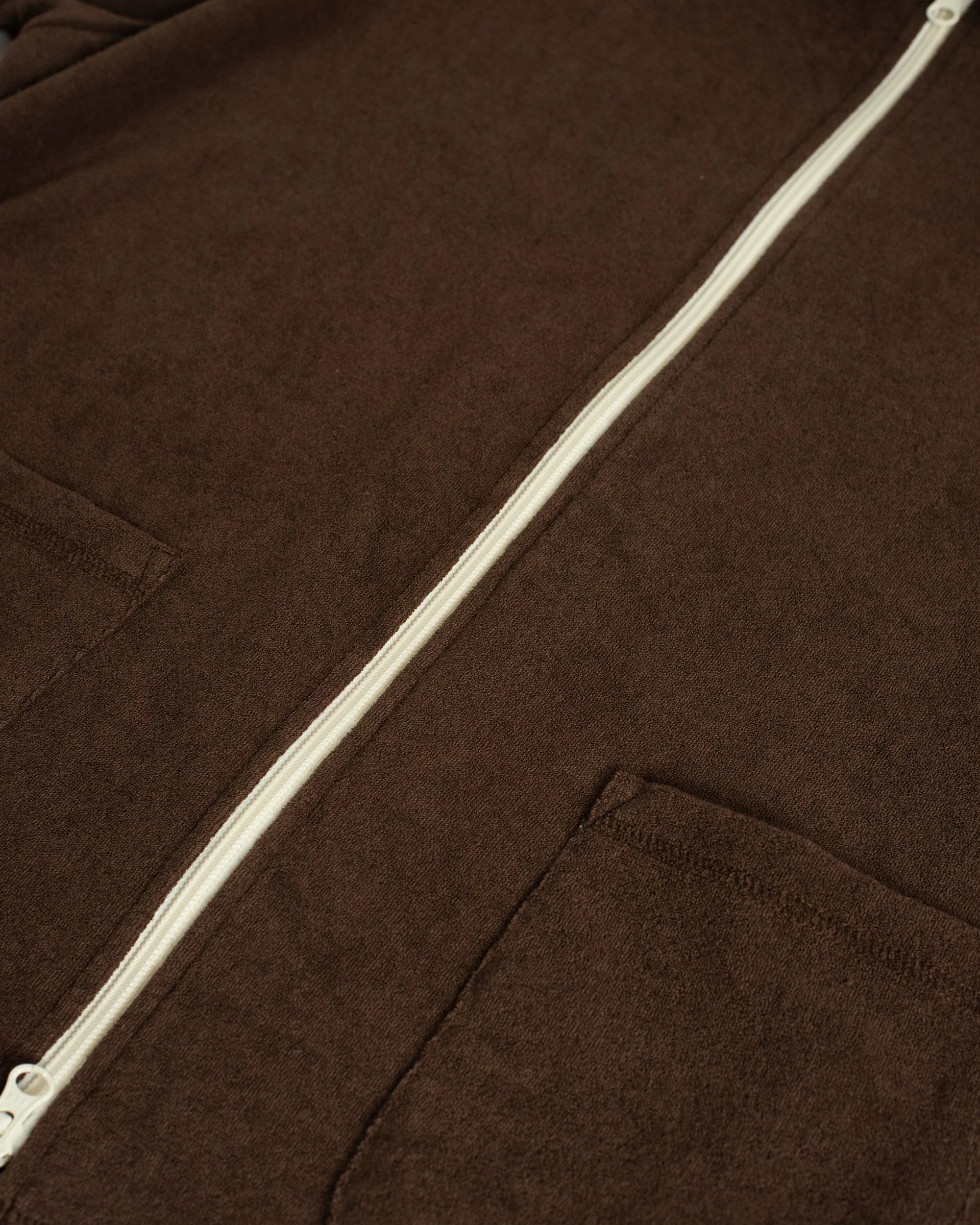 WALNUT_TERRY_TOUR_SHIRT_DETAIL_0745d8f5-0608-4273-bd76-70504f4410b6_jpg.webp