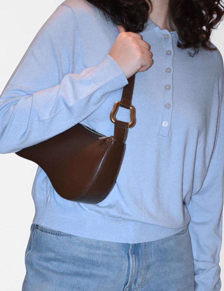 basal glossy structure hardware