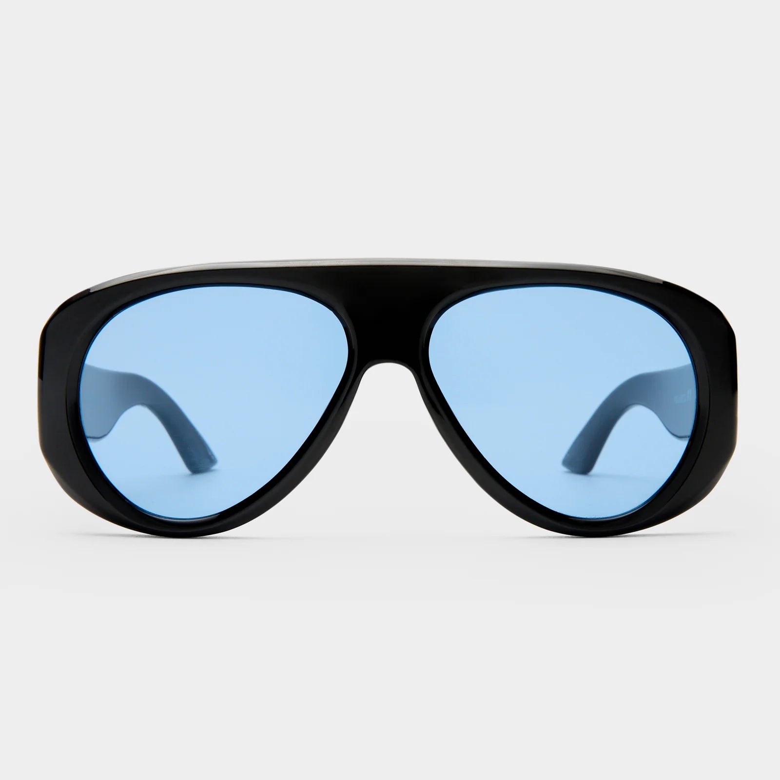 dreamboat-black-blue.webp