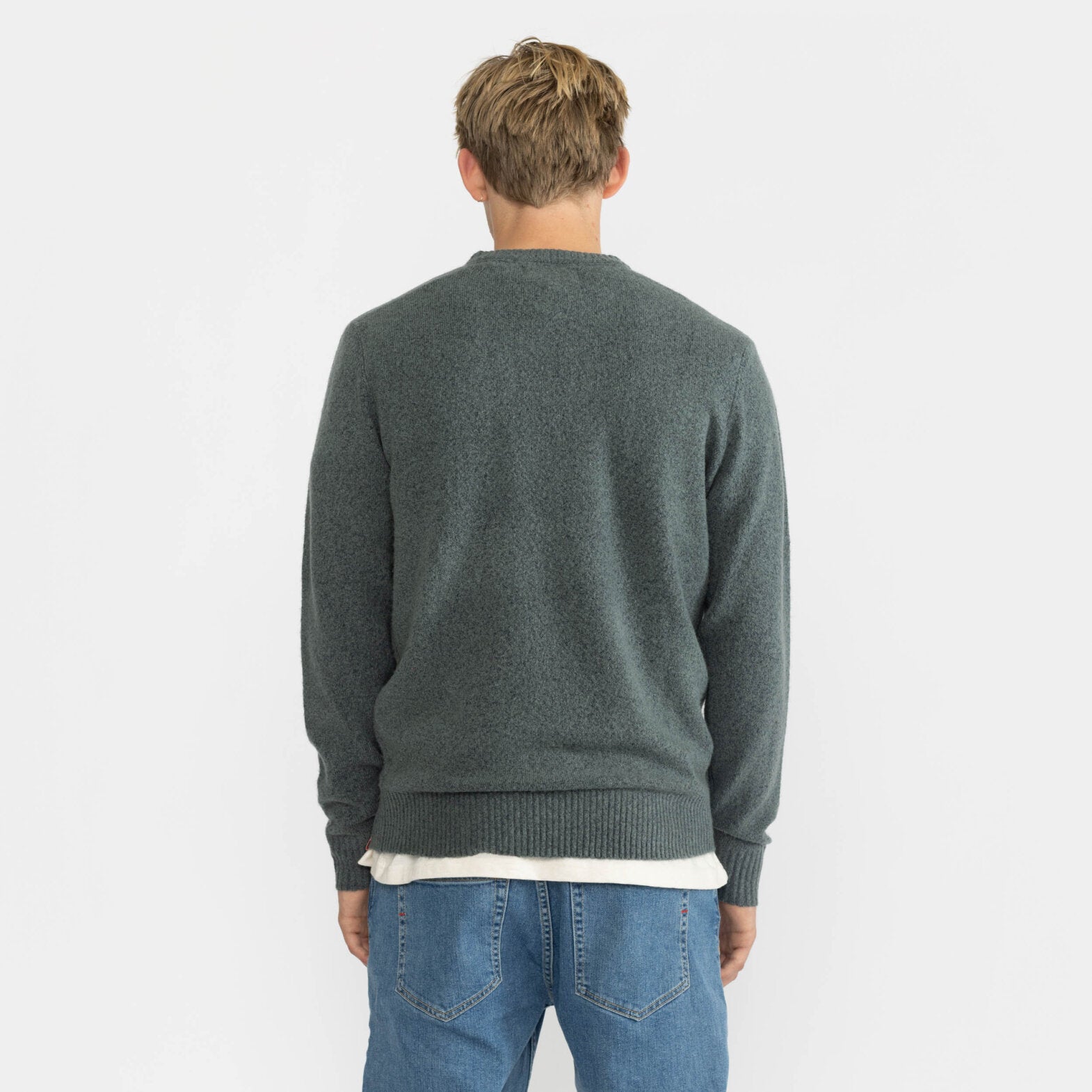 6537 knit sweater