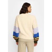 66105 striped sweater