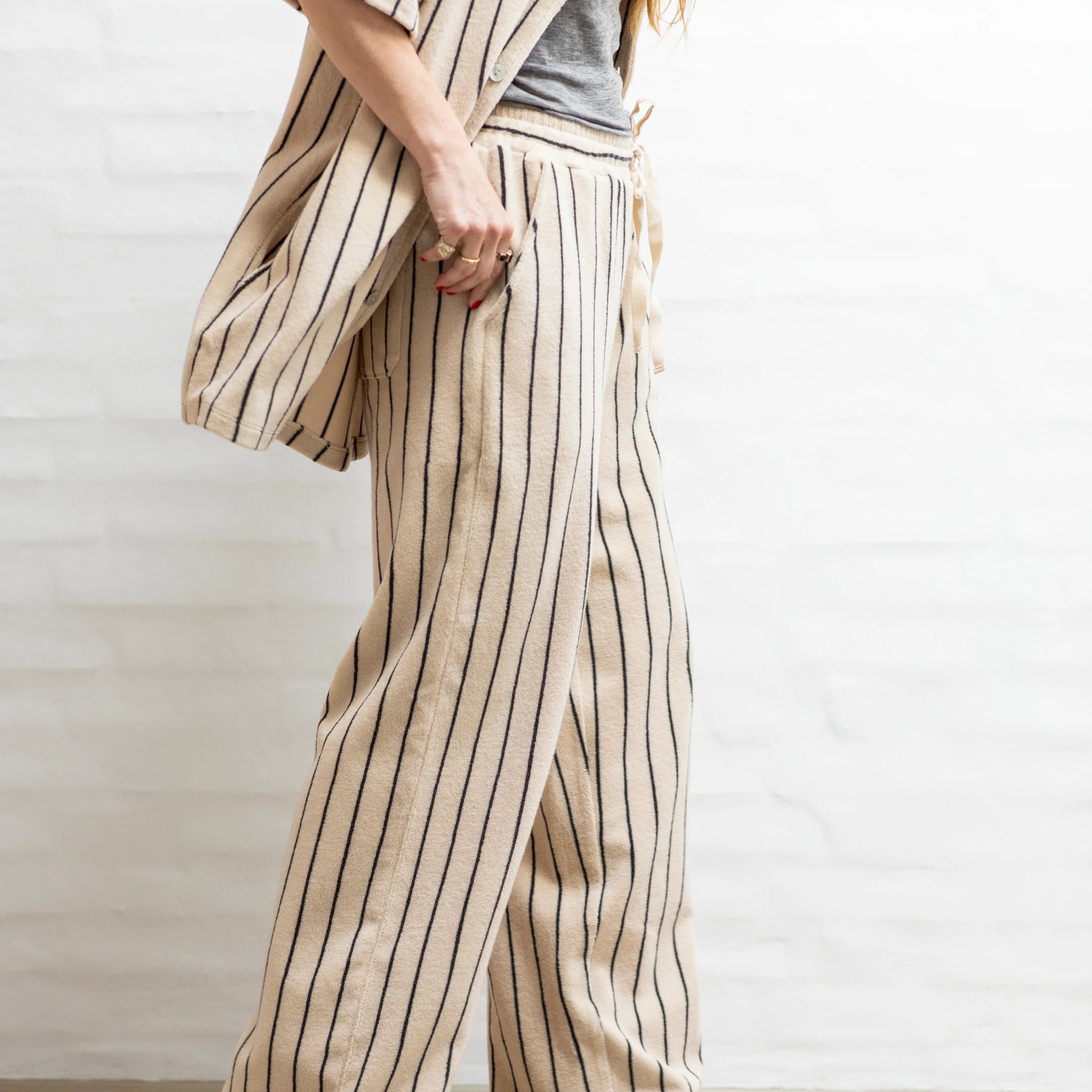 pant1_4310344b-9b89-4ca5-ab97-71d862ae3775.webp