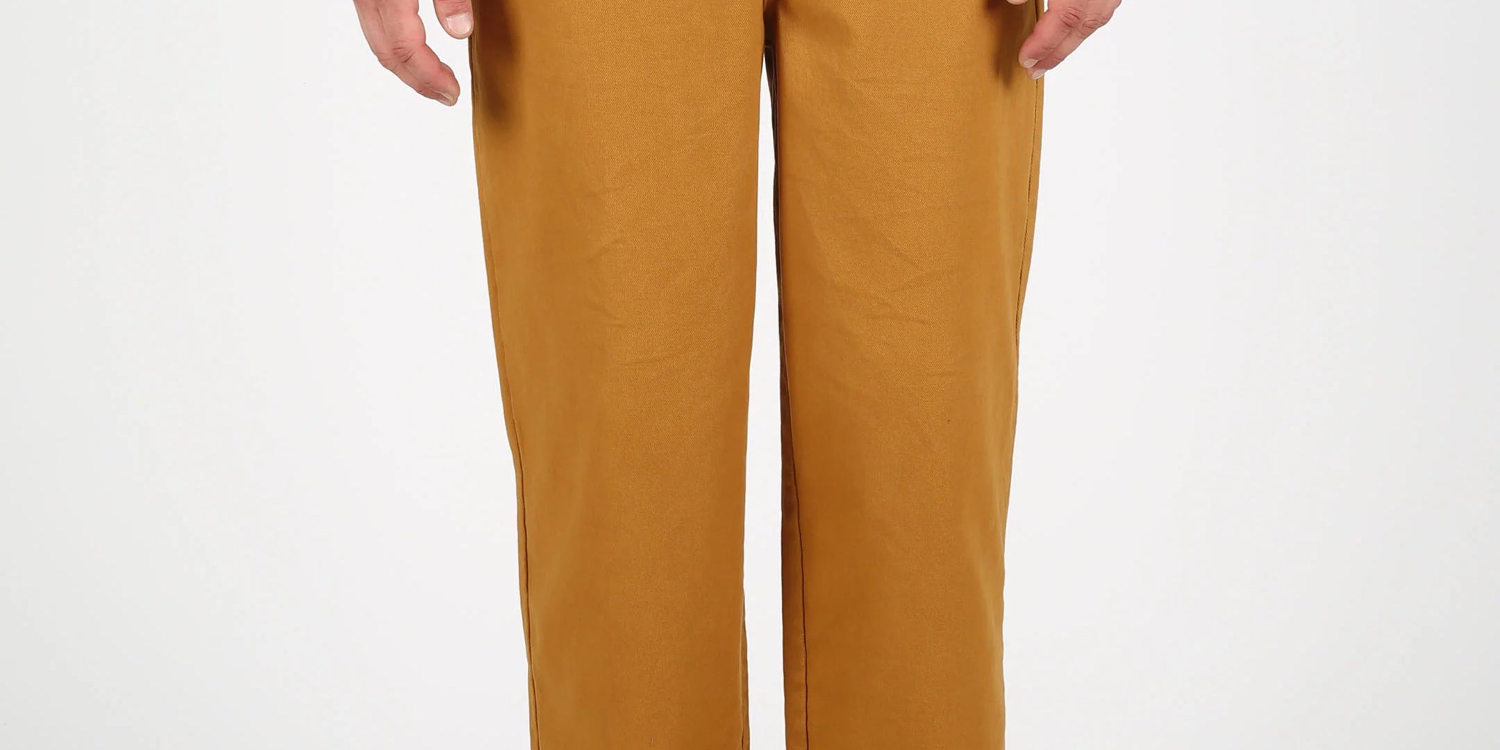 wemoto-ss26-shooting-men-bottoms-grovertwill-caramel-1jpg-559857_jpg.webp
