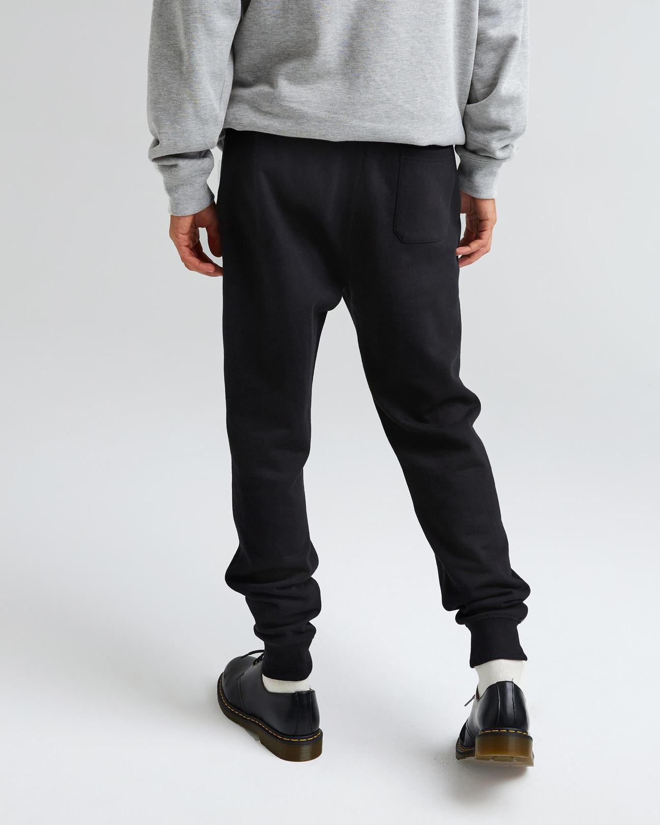 recycled fleece tapered sweatpant