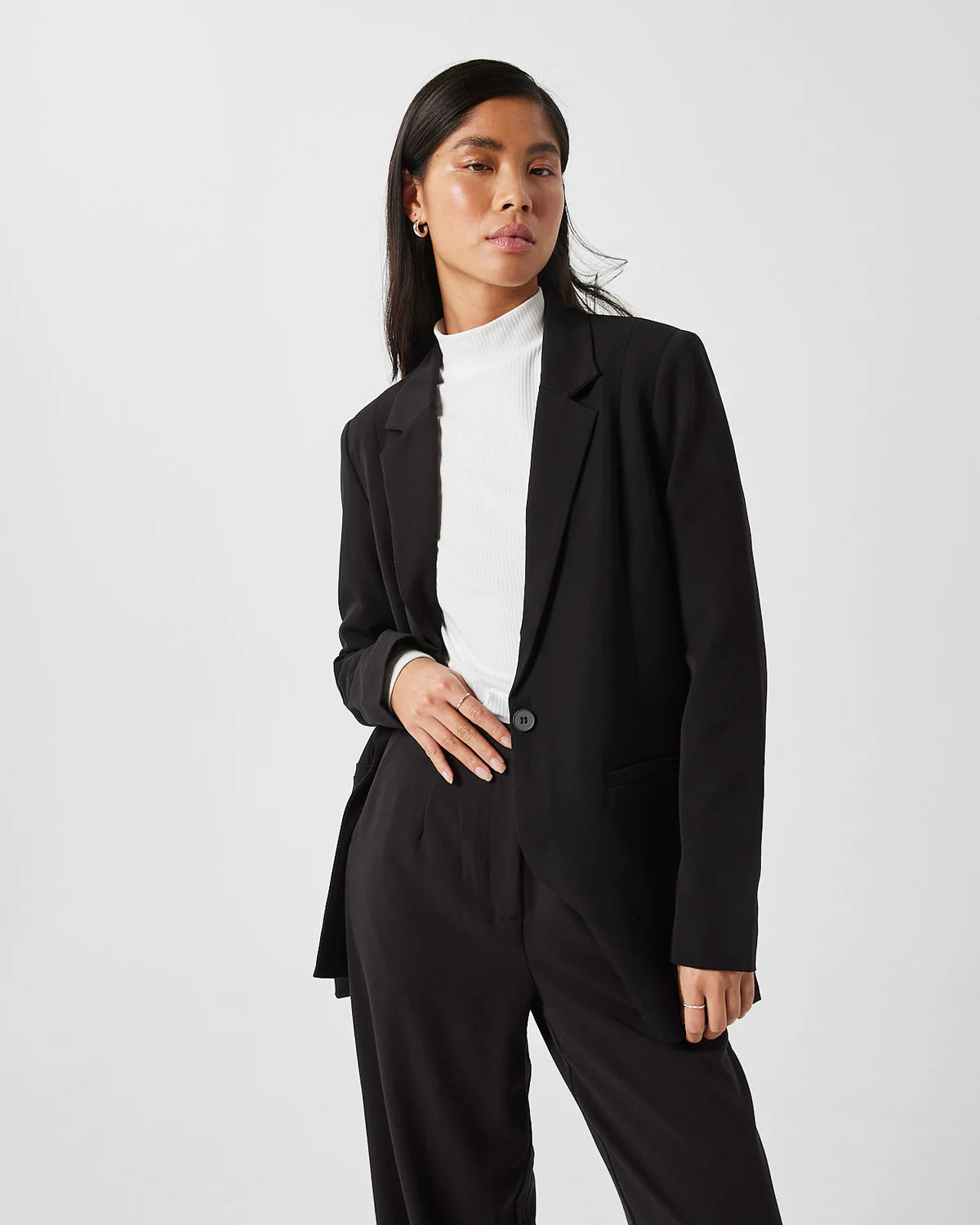 tara blazer